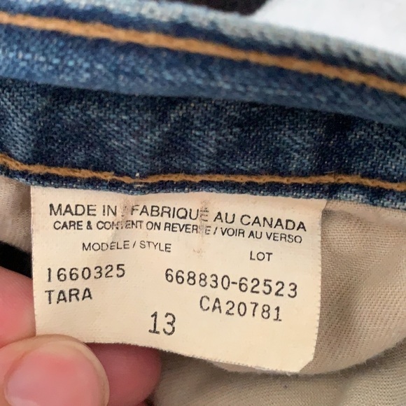 3/$15 - Vintage Tommy Jeans Denim  Skirt - Picture 5 of 5